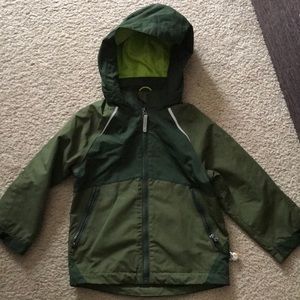 Hooded rain jacket